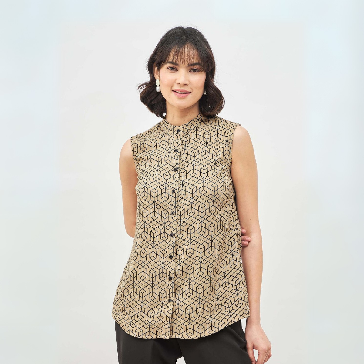 Essential 3-Pack Sleeveless Shirts for Women – Comfort Meets Style