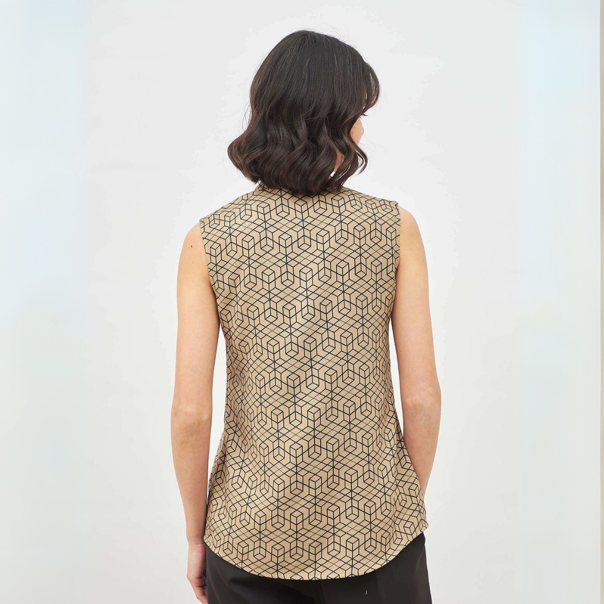 Essential 3-Pack Sleeveless Shirts for Women – Comfort Meets Style