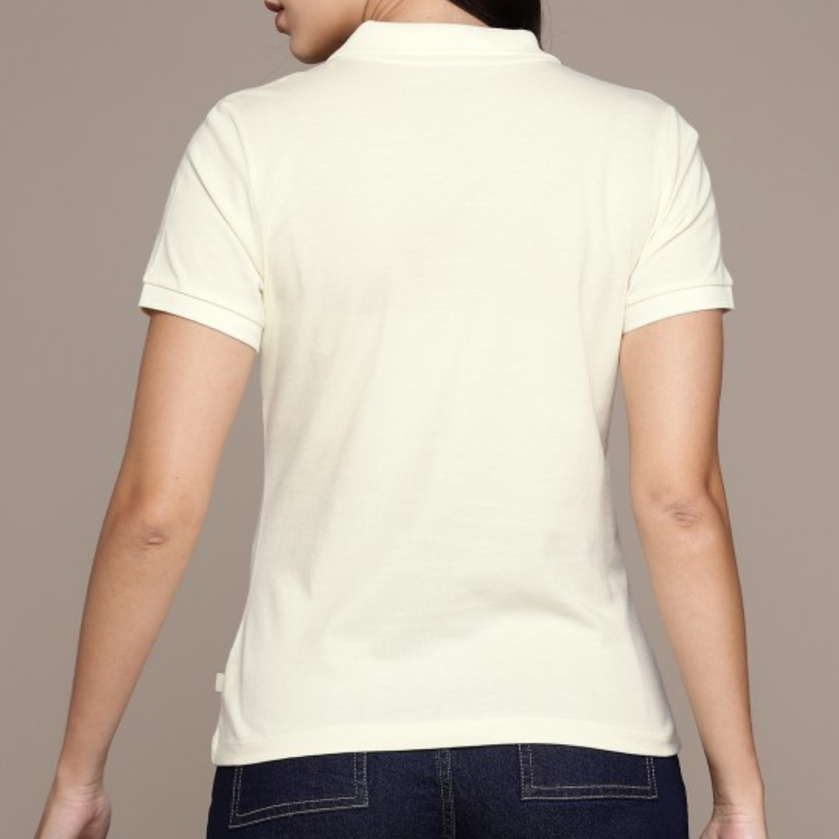 Style Made Simple: Discover Your 4-Pack Tee Collection