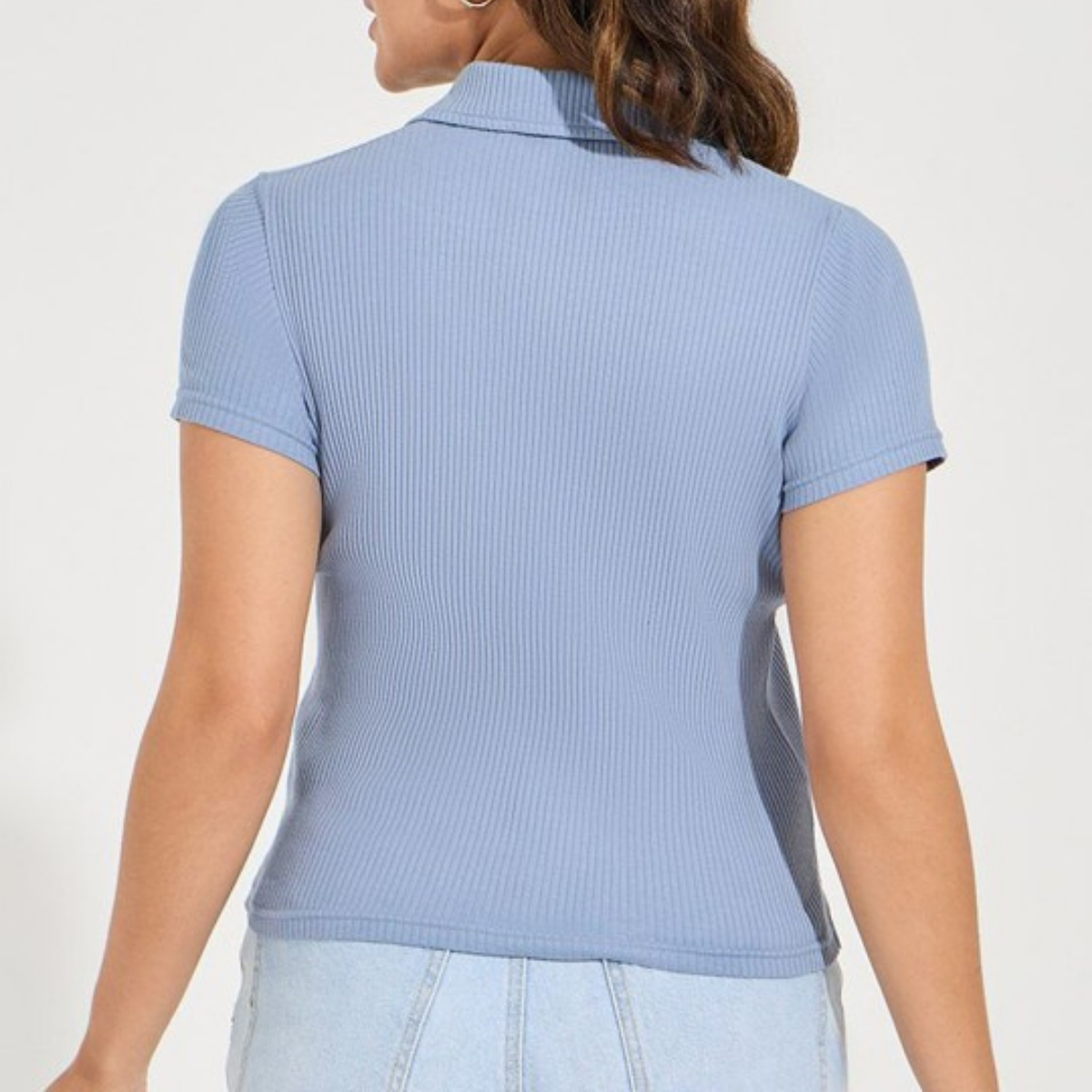 Style Made Simple: Discover Your 4-Pack Tee Collection