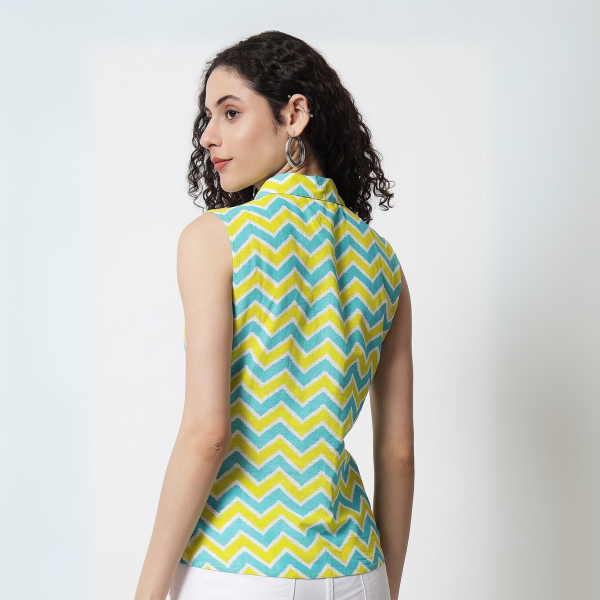 Essential 3-Pack Sleeveless Shirts for Women – Comfort Meets Style
