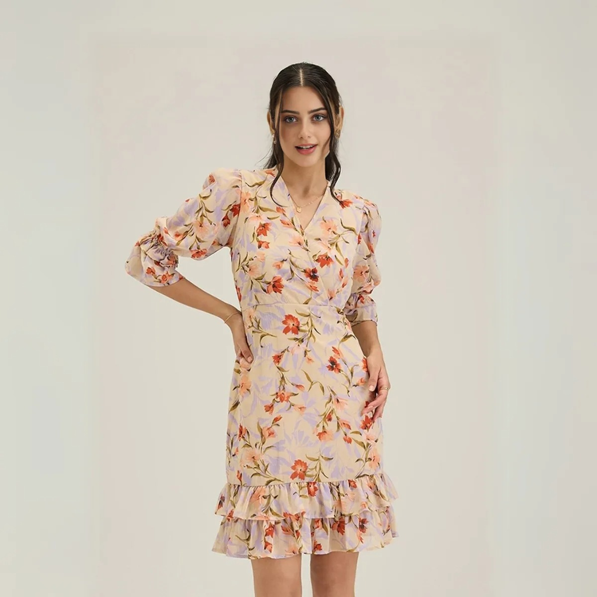 Pack of 4 Women’s Dresses: Chic, Trendy, and Timeless