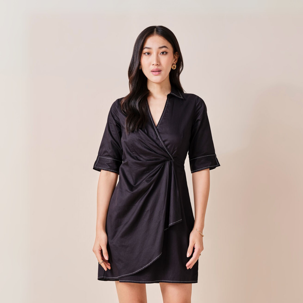 Pack of 4 Women’s Dresses: Chic, Trendy, and Timeless