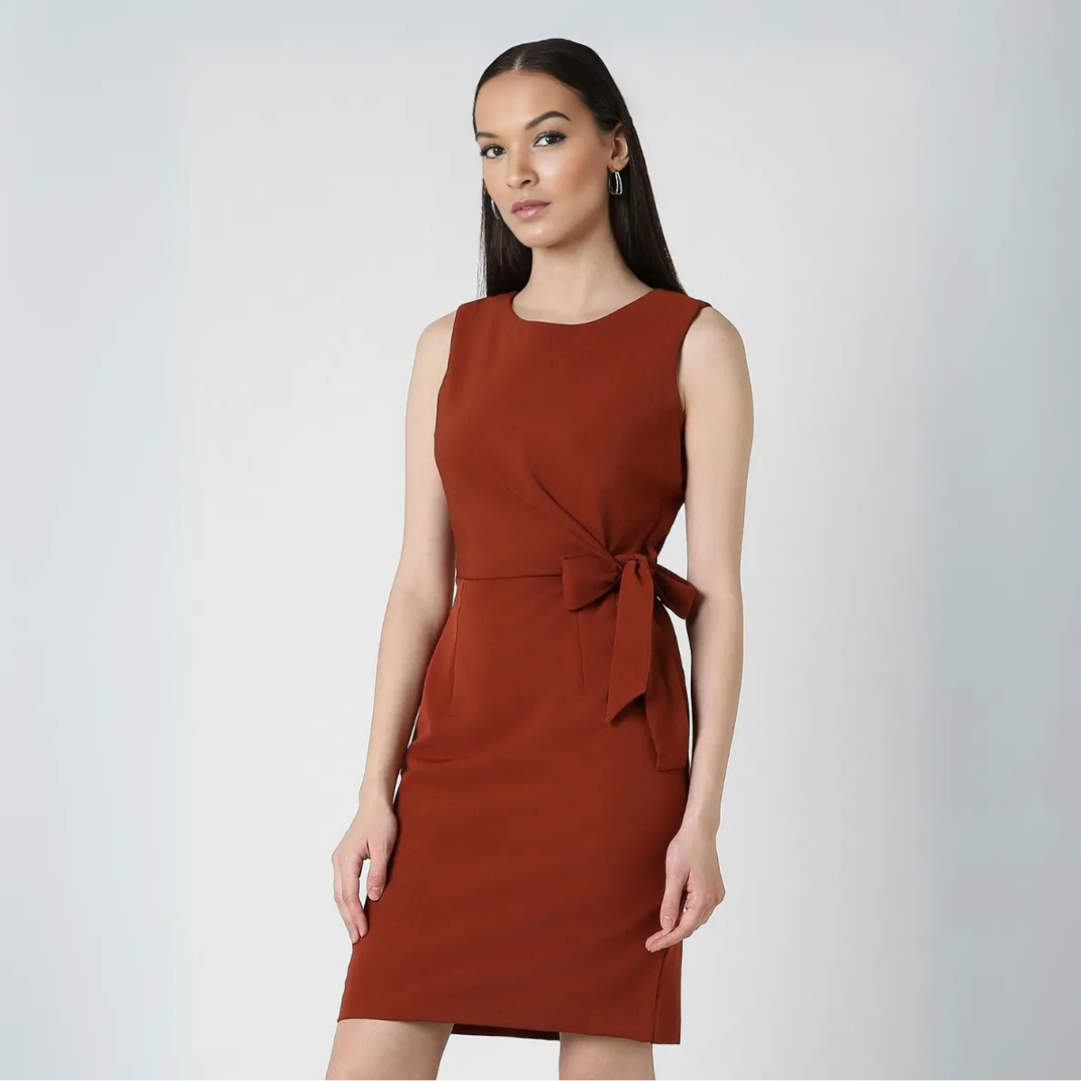 Pack of 4 Women’s Dresses: Chic, Trendy, and Timeless