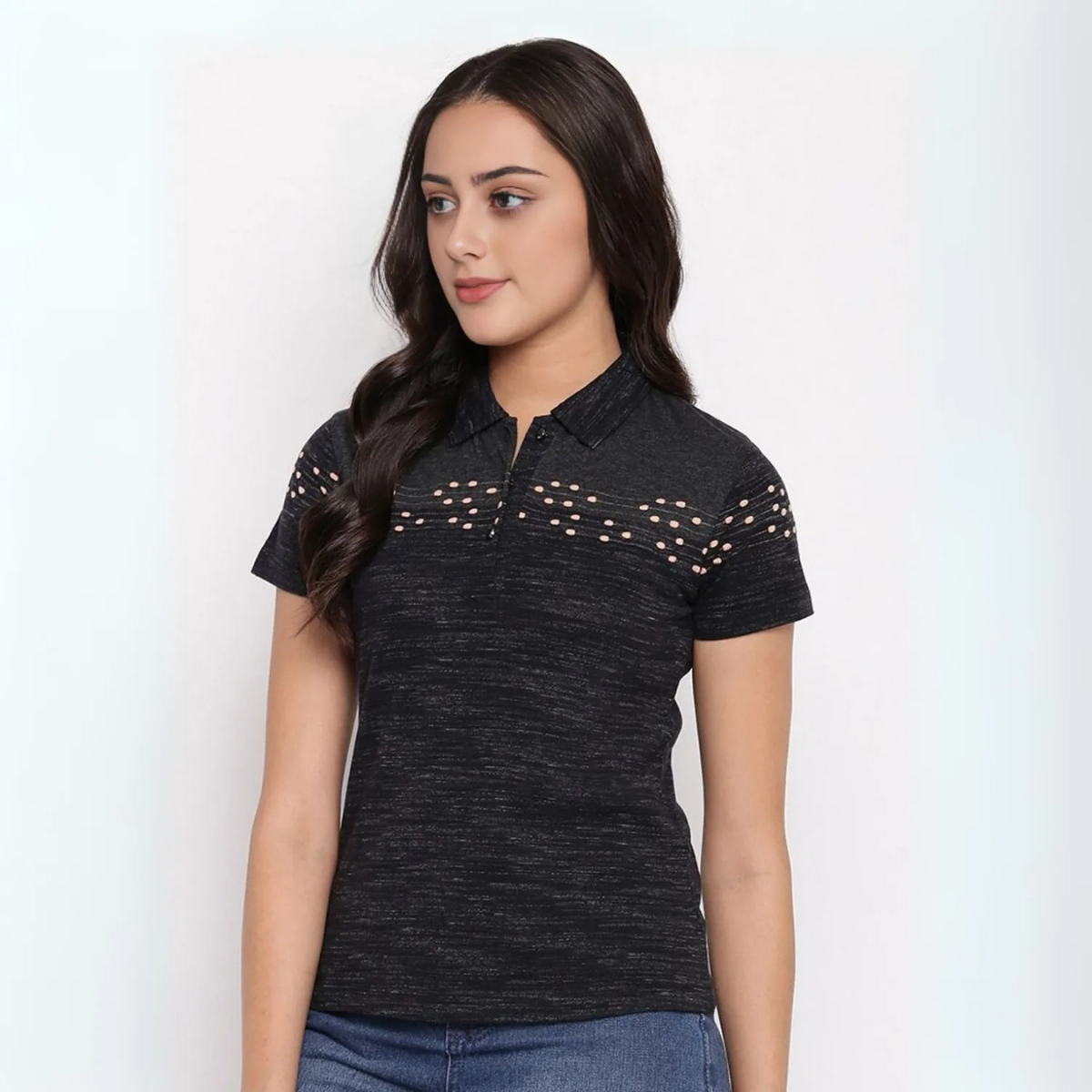 Style Made Simple: Discover Your 4-Pack Tee Collection