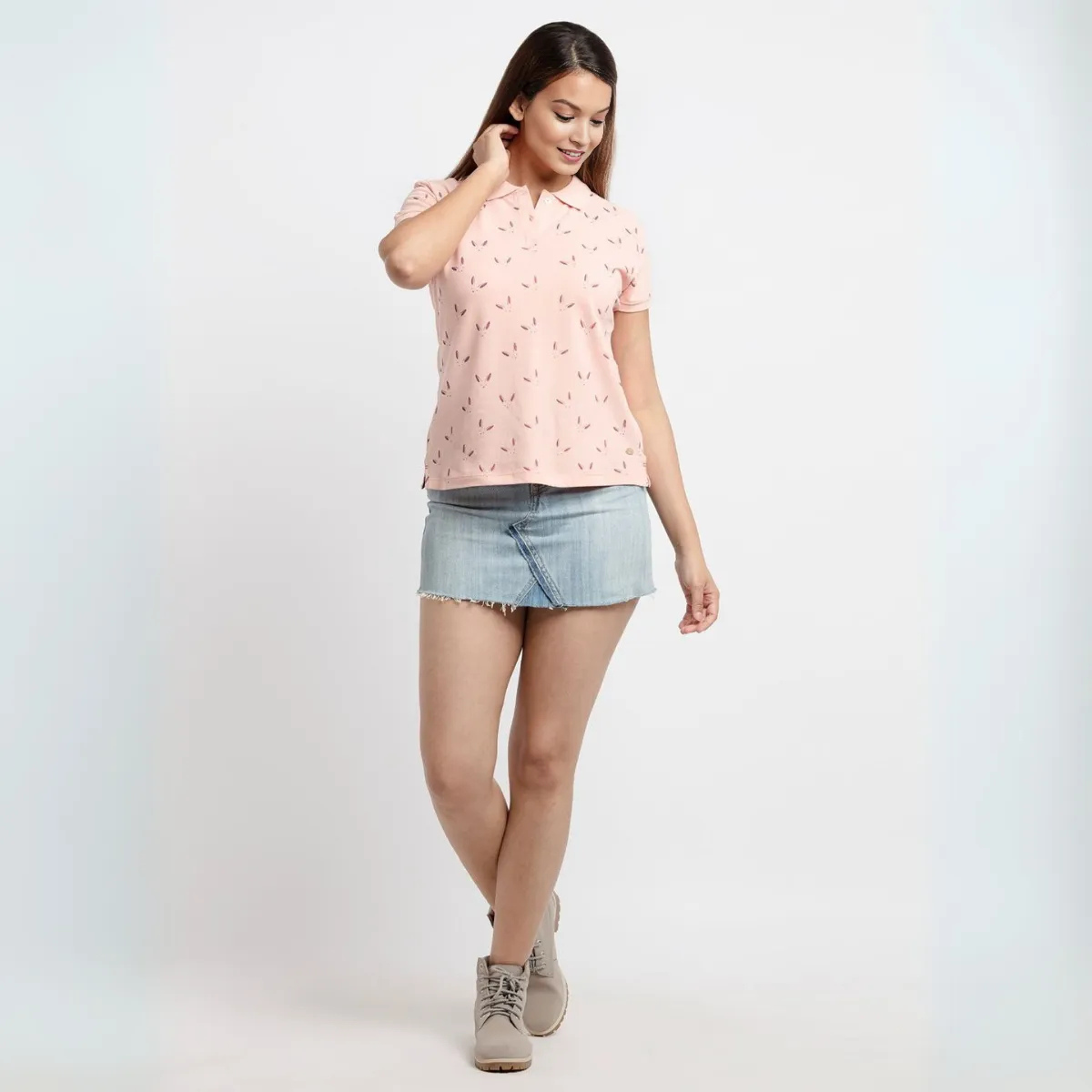 Perfect Fit, Perfect Pack: 3 Stylish Tees for Women