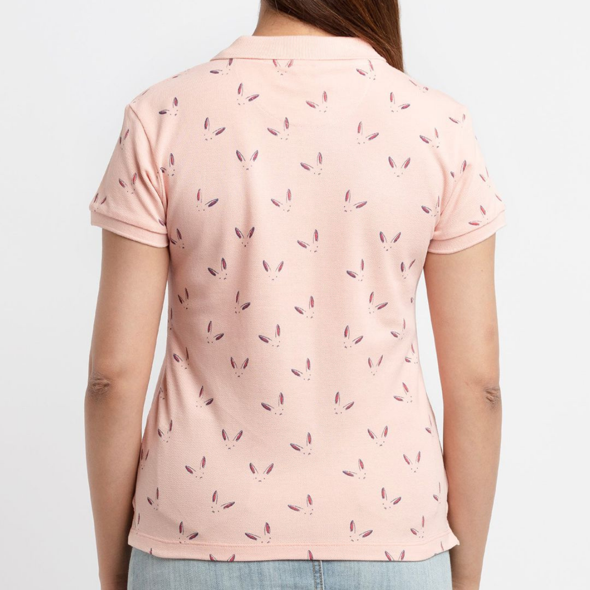 Perfect Fit, Perfect Pack: 3 Stylish Tees for Women
