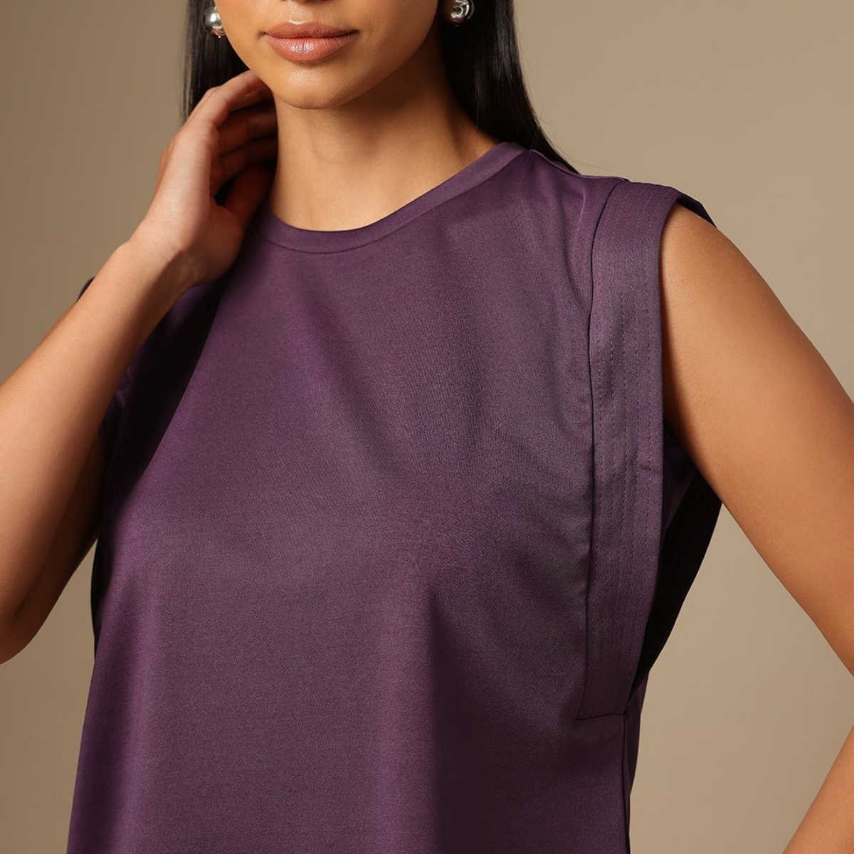 Perfect Fit, Perfect Pack: 3 Stylish Tees for Women
