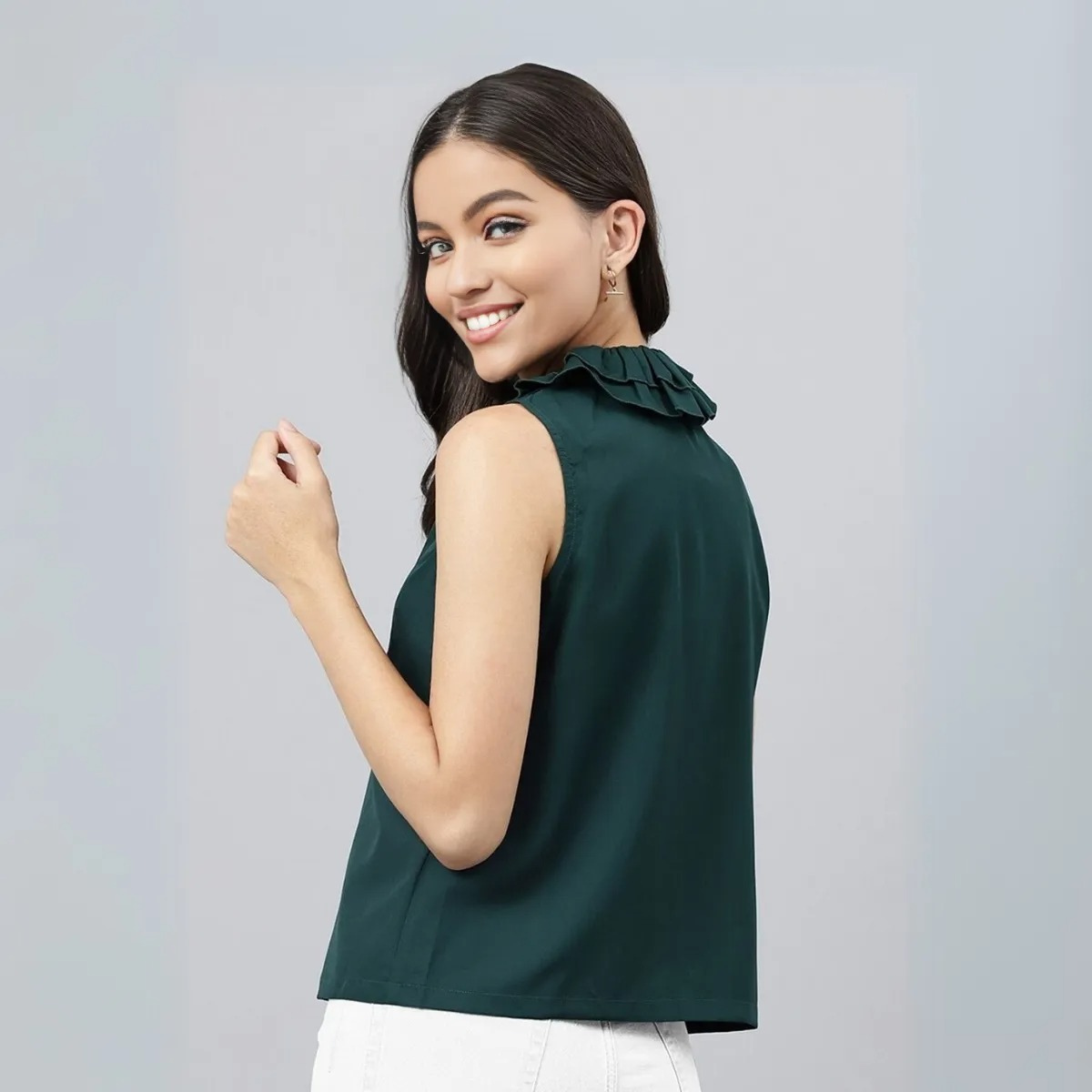 Essential 3-Pack Sleeveless Shirts for Women – Comfort Meets Style