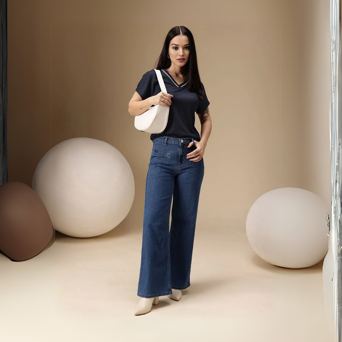 Style Made Simple: Discover Your 4-Pack Tee Collection