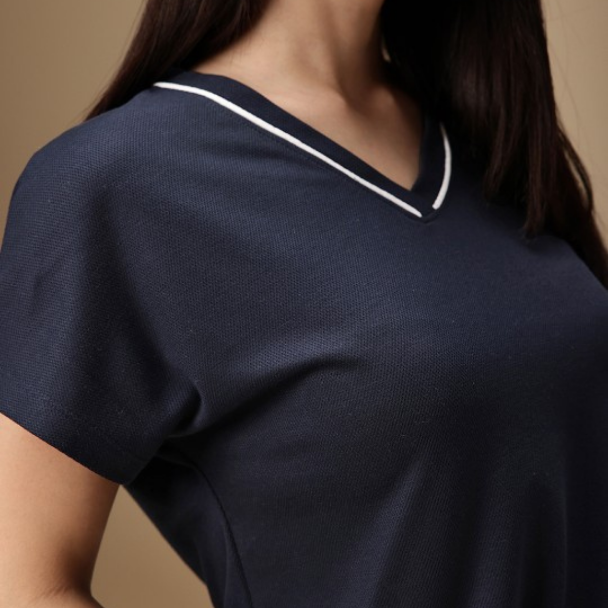 Style Made Simple: Discover Your 4-Pack Tee Collection