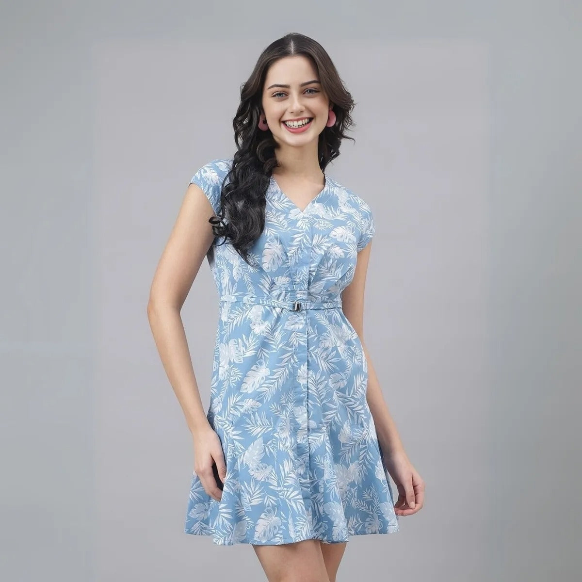 Pack of 4 Women’s Dresses: Chic, Trendy, and Timeless