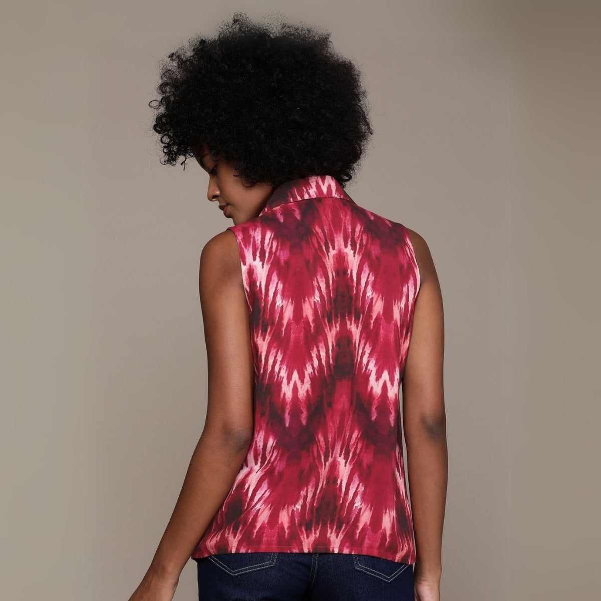 2 Combo Pack Printed Sleeveless Shirts for Every Occasion